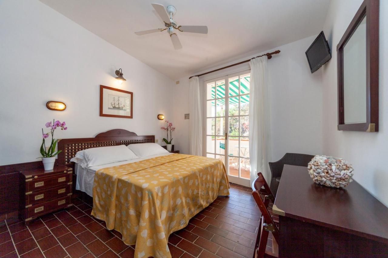 Hotel Antares Capoliveri  Dış mekan fotoğraf