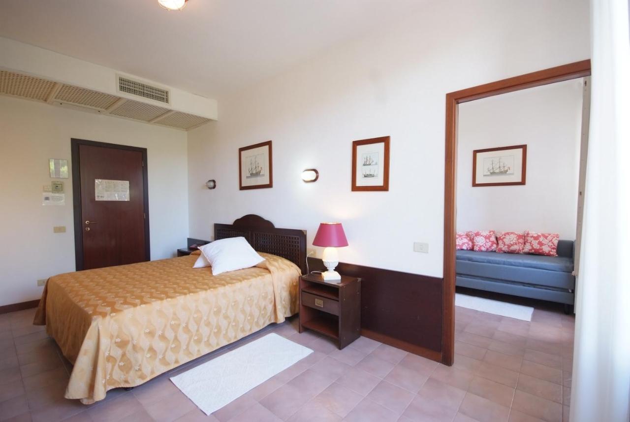 Hotel Antares Capoliveri  Oda fotoğraf